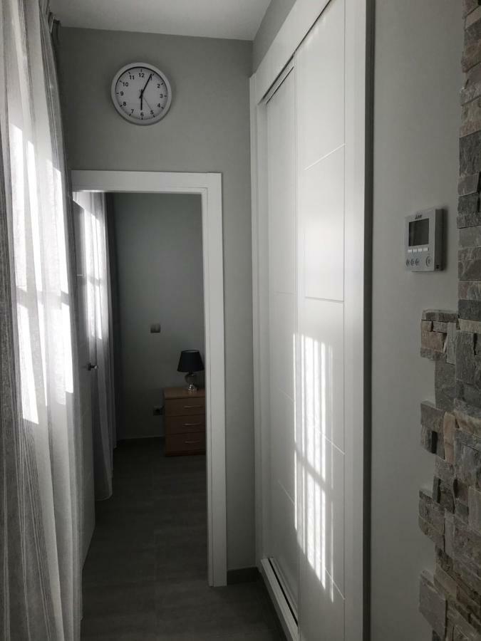 Nicoletta Apartment Мадрид Екстериор снимка